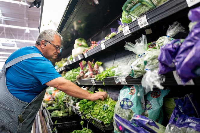 40% of Americans are buying fewer fruits and vegetables during cyclospora outbreak