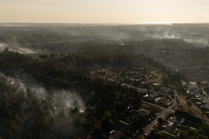 Macron delivers France wildfire warning ahead of 40C heatwave