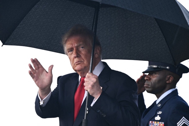 Iran war briefing: Trump warns US will resume ‘strong military action’ if Iran talks fail