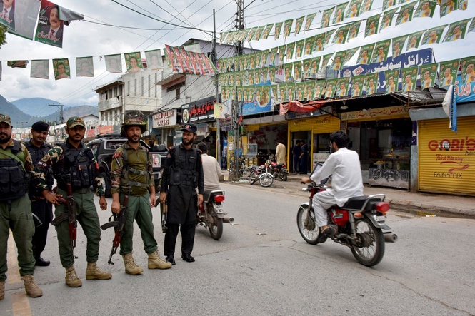 Protesters killed in Kashmir as elections erupt into violence
