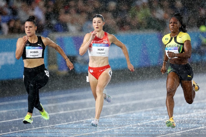 Commonwealth Games: Amy Hunt forced to settle for women’s 100m silver as England’s 40-year drought goes on