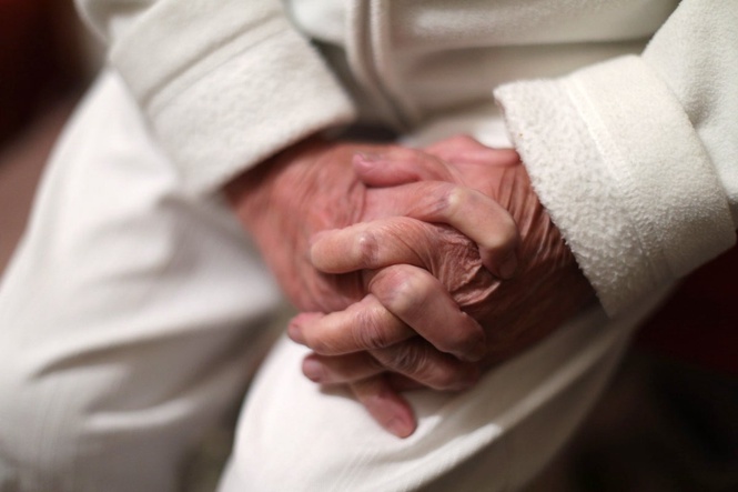 Casey says dementia is ‘hidden problem’ as PM to hold talks on adult social care
