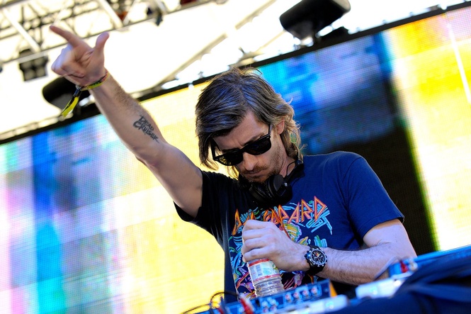 Kavinsky’s 2024 Paris Olympics performance as DJ is found dead