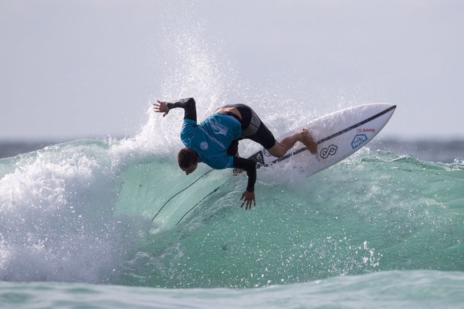 Arran Strong: Tributes pour in for missing GB surfer after search called off