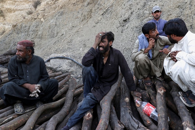 Methane gas explosion at coal mine in southwestern Pakistan kills 34 people