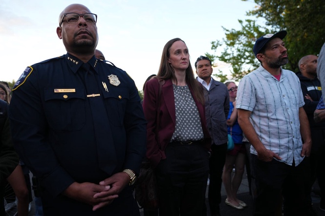 Seattle mayor may oust police chief after criticism of response to festival shooting