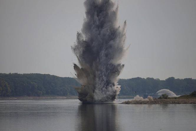 Romanian navy carries out Danube controlled explosions to help cool nuclear power plant