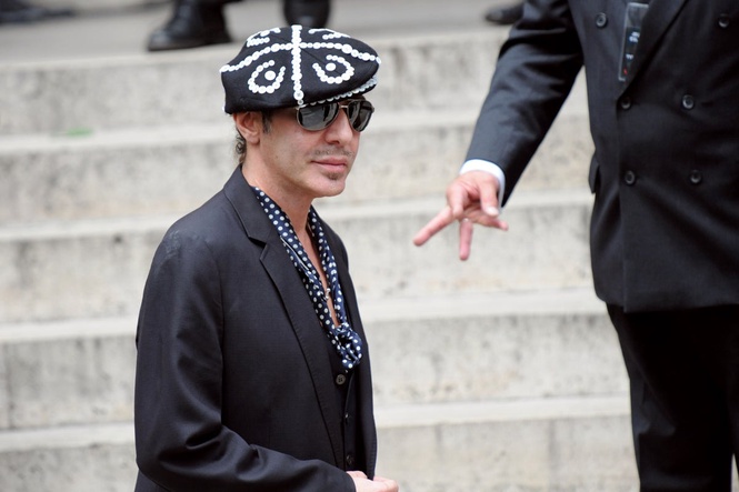 Controversial British designer cancels Met Gala exhibit amid antisemitism backlash