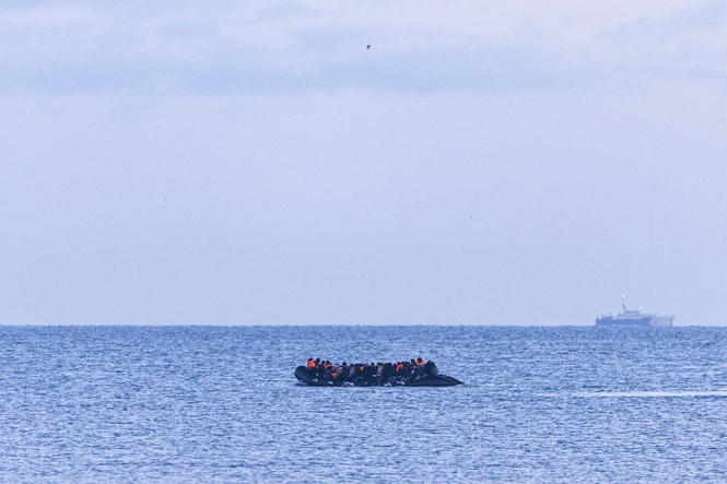 Channel boat fire latest: More than 150 migrants rescued after small boat catches fire