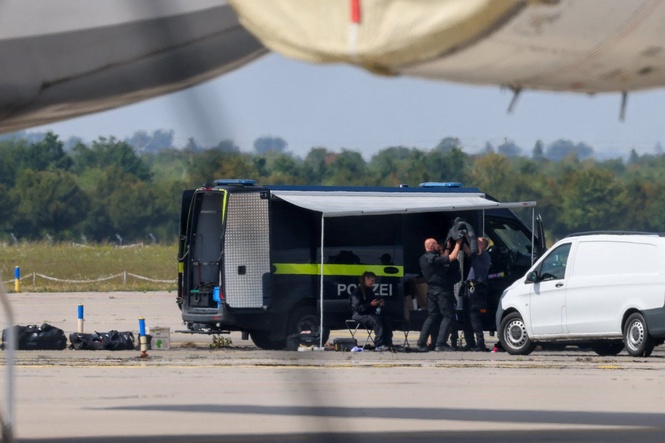 Flight disruption as drone carrying explosives found at German Airport