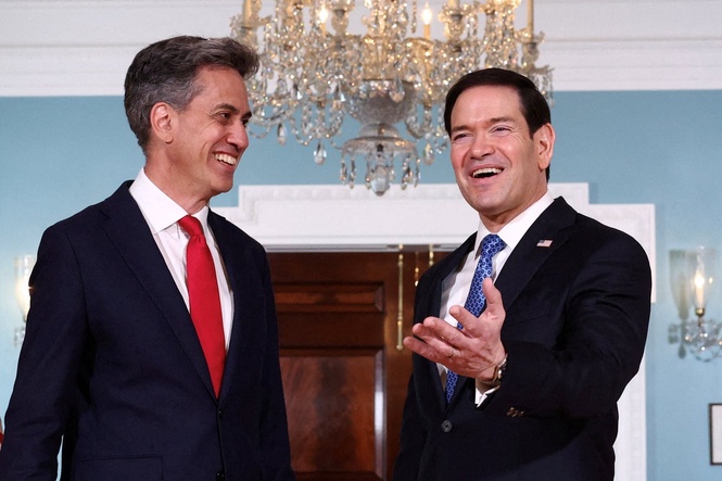 ‘Do you still think Trump’s an idiot?’: Miliband confronted on past views of US president