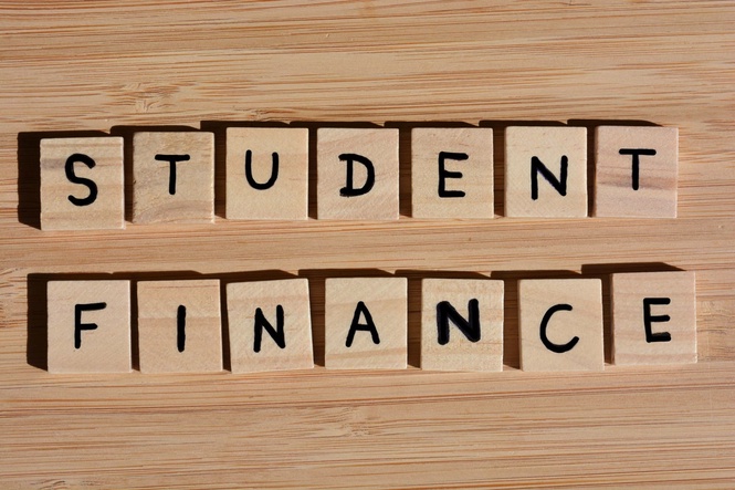Everything you need to know about student bank accounts – before teens head to university