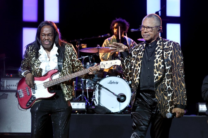 Lionel Richie, Earth, Wind & Fire concert canceled suddenly due to medical emergency