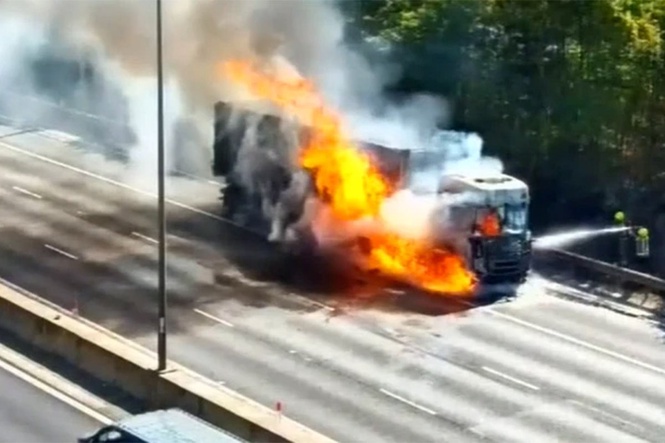 M6 traffic: Lorry bursts into flames on busy motorway at Birmingham