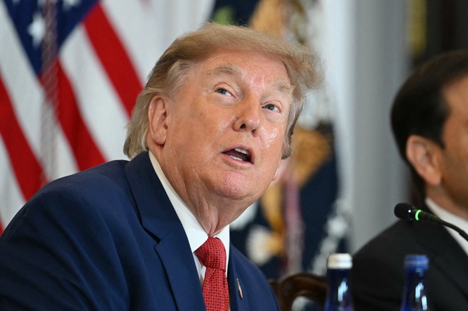 Trump unveils military ‘DronePort’ vision for White House ballroom