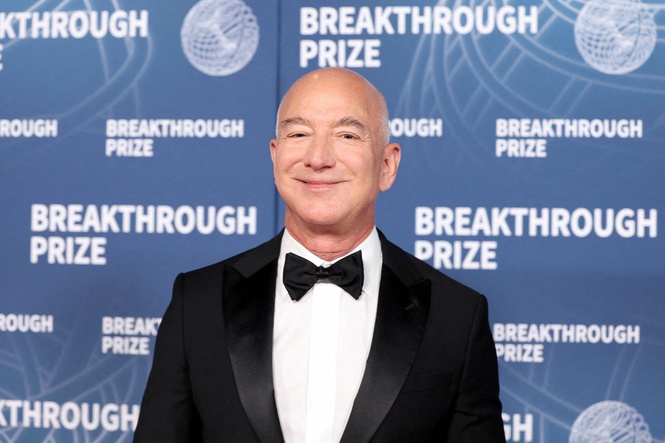 Jeff Bezos and Facebook co-founder set to acquire stake in Liverpool
