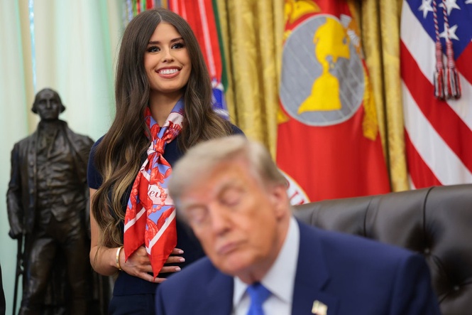 Who is Jayme Franklin, the woman who went viral at Trump’s vaccine announcement?