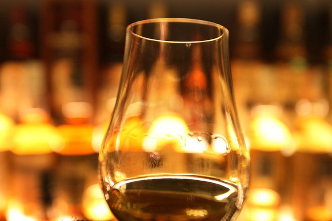 Scientists discover source of ‘mango-like’ tropical taste in whisky