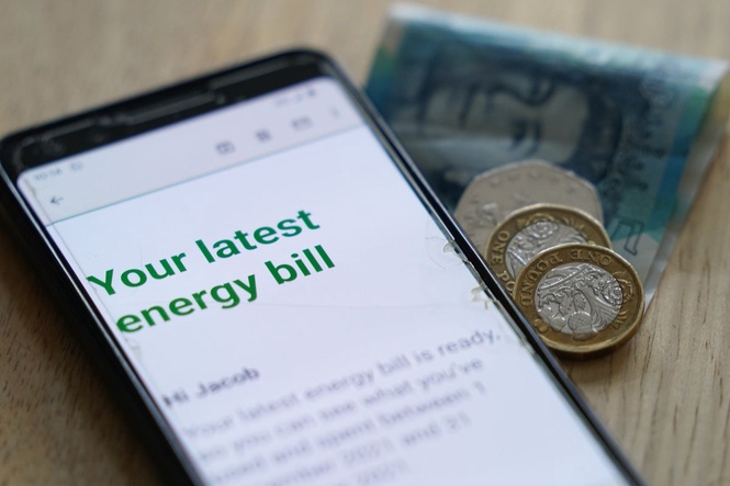 New pylon plan could cut energy bills for thousands of households