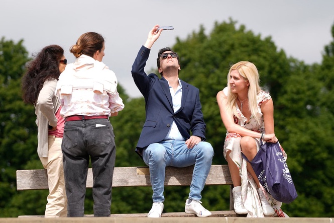 What time is the solar eclipse in London? How to watch the spectacle today