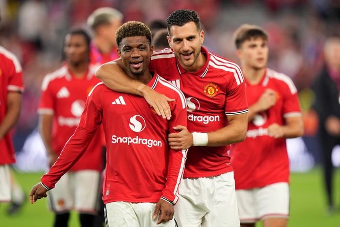Man United v Leeds LIVE: Youri Tielemans scores in historic penalties win at Croke Park