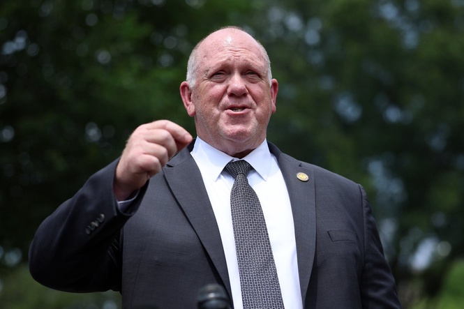 Border czar reveals why ICE wants electric shock gloves for officers