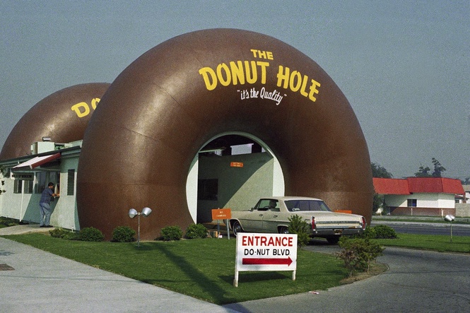 Pull up to the window, please, for a glimpse of an American icon: The drive-thru