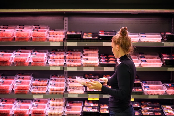 Tyson is shuttering two beef plants and selling a third as cattle supply crisis worsens