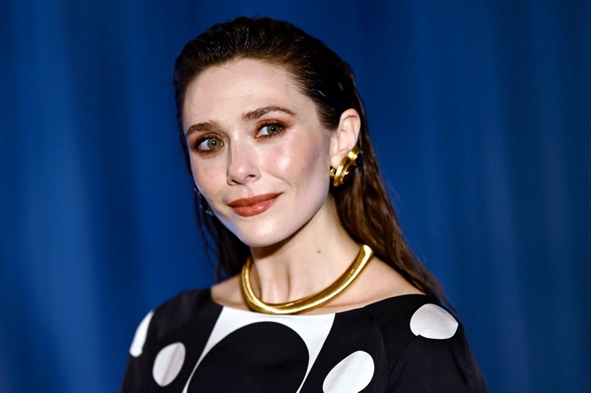Elizabeth Olsen ‘welcomes first child with Robbie Arnett’