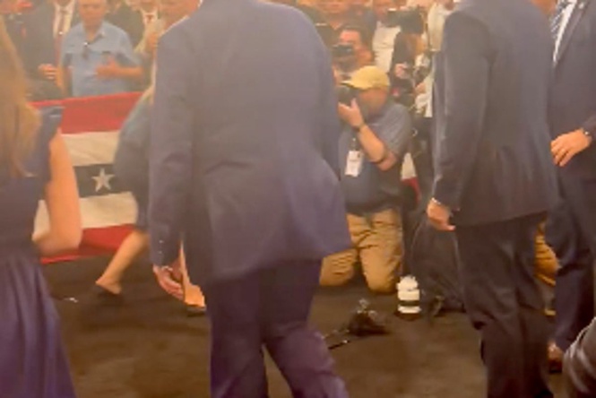 Trump’s suddenly prominent rear end draws merciless potshots: ‘Looks like some sort of contraption’