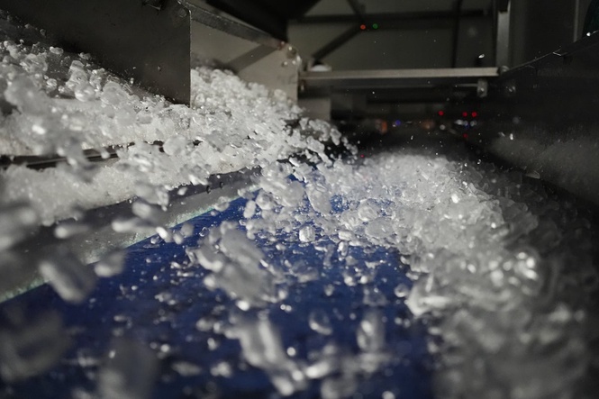 Europe’s largest ice factory battles record demand during relentless British summer heatwaves