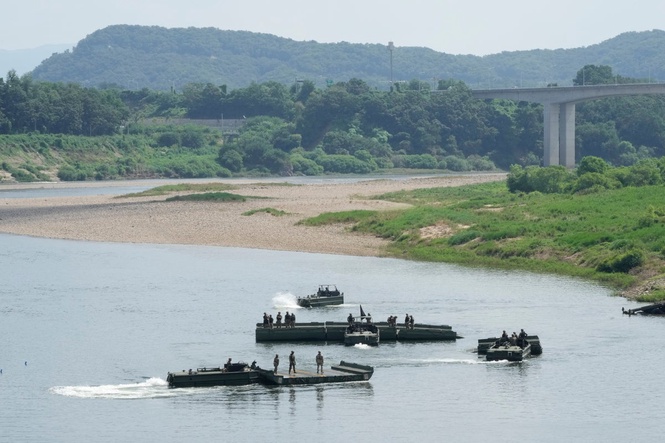 South Korea says the South Korean and US militaries have agreed to shorten their drills
