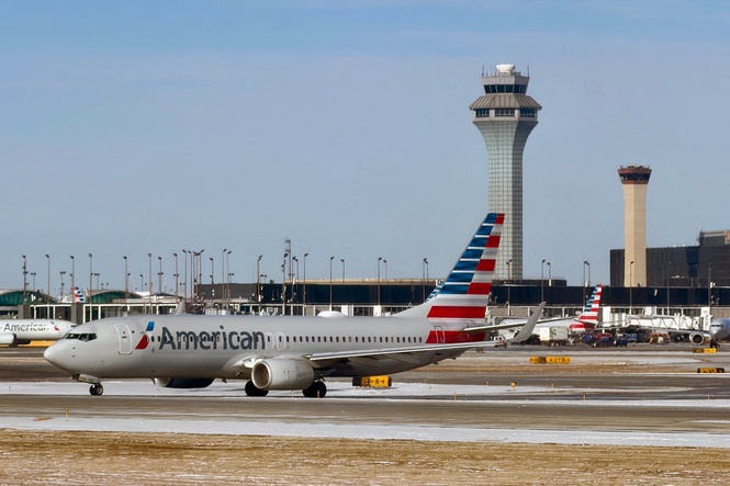 Chicago O’Hare has same incident happen twice with different airlines, hours apart