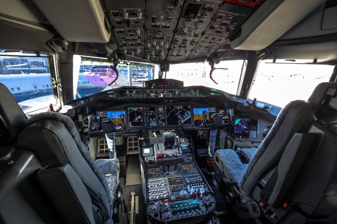 Flight crews face greater cancer risk from radiation than nuclear scientists, study shows