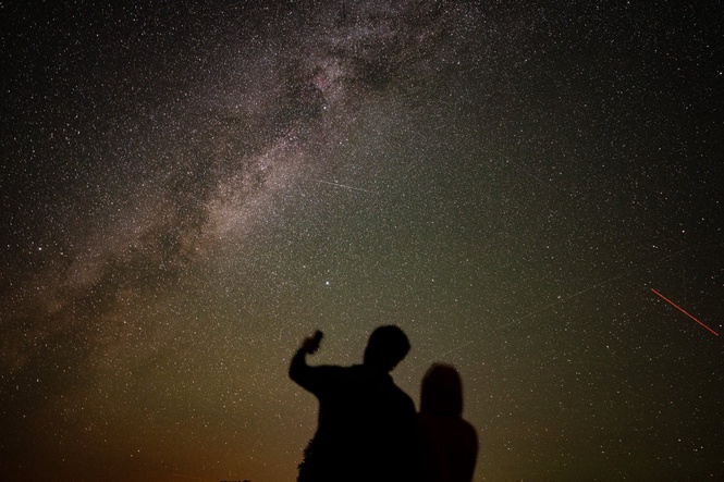 Scientists find the fastest star in our galaxy – and it is flying incredibly close to a black hole