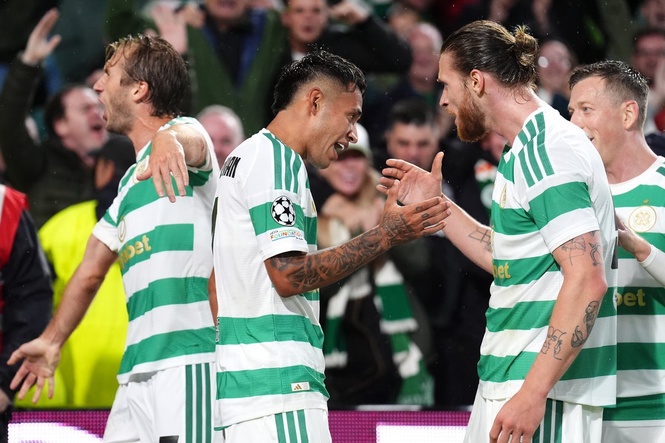 Celtic v LASK LIVE: Special night in play-offs has O’Neill dreaming of Champions League return