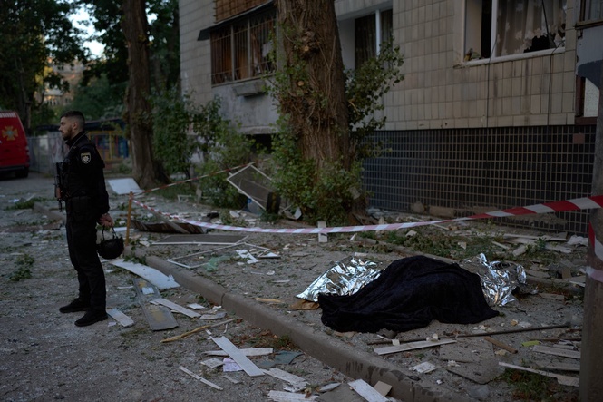 Russian missile barrage kills at least 6 in Kyiv, injures 33