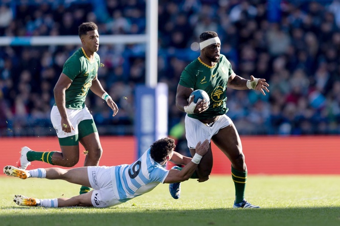 Siya Kolisi left out as South Africa reveal team for first New Zealand Test
