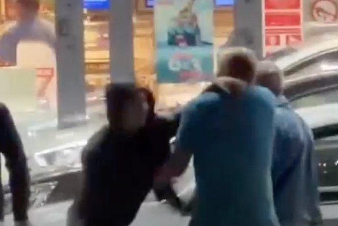Putin arrests Russians for complaining about fuel shortages as fighting breaks out at petrol stations