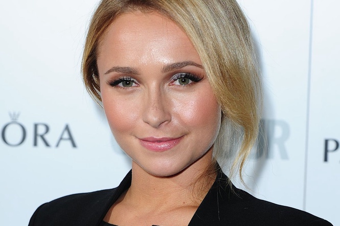 Connie Britton remembers former co-star Hayden Panettiere on her 37th birthday