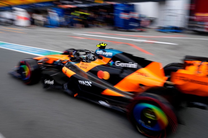 F1 Dutch GP LIVE: Race start time and schedule with Norris on pole ahead of Russell