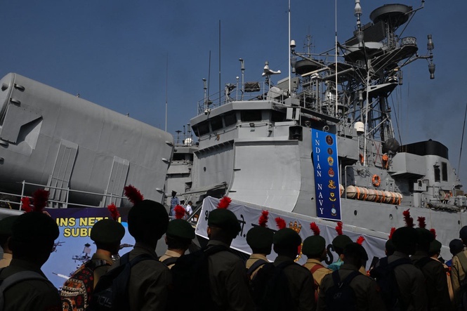 Two sailors rescued and 22 missing after China-bound bulk carrier sinks off India