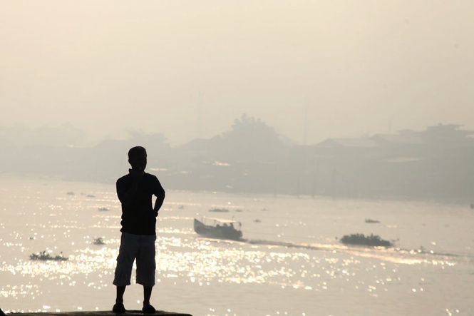 Indonesia to open airspace for cloud seeding in latest bid to tackle choking haze