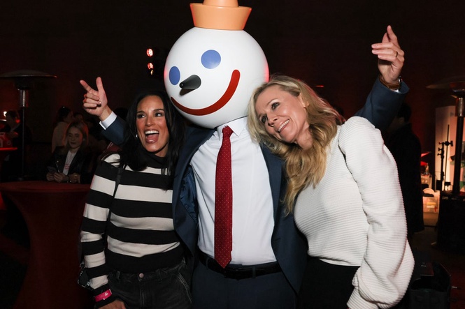 Jack in the Box turns to young Taco Bell marketing whizz behind viral influencer campaigns to revive its burger business