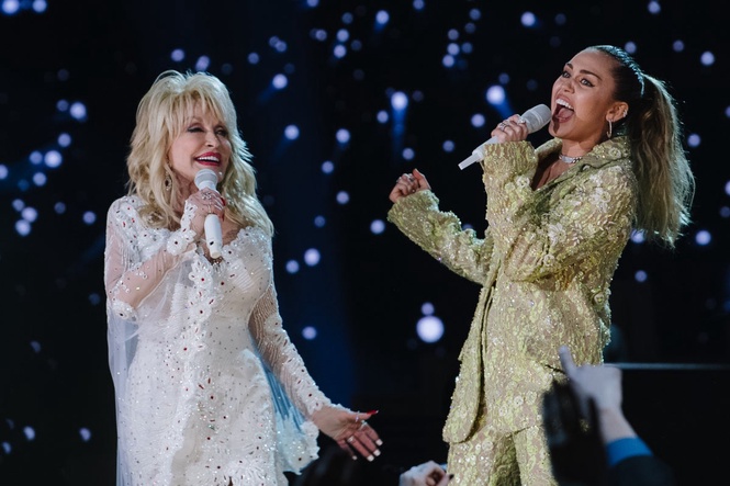 Miley Cyrus revealed ‘terrible habit’ Dolly Parton taught her before her death