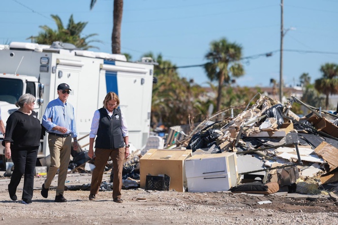 FEMA crew skipped 11 homes with Trump signs after Hurricane Milton in 2024, watchdog finds