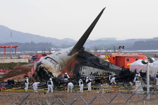 South Korean police seek indictments of officials for lying about concrete structure in Jeju Air crash