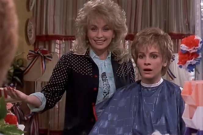 Julia Roberts said she’d never forget Dolly Parton’s response to her complaining on Steel Magnolias