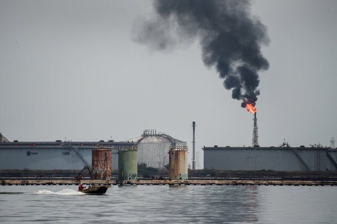 US close to reaching a ‘massive’ deal to take control of Venezuela’s oil: report