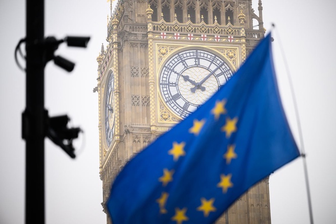 Brexit and ‘Boris-wave’ spark record surge in applications for British citizenship